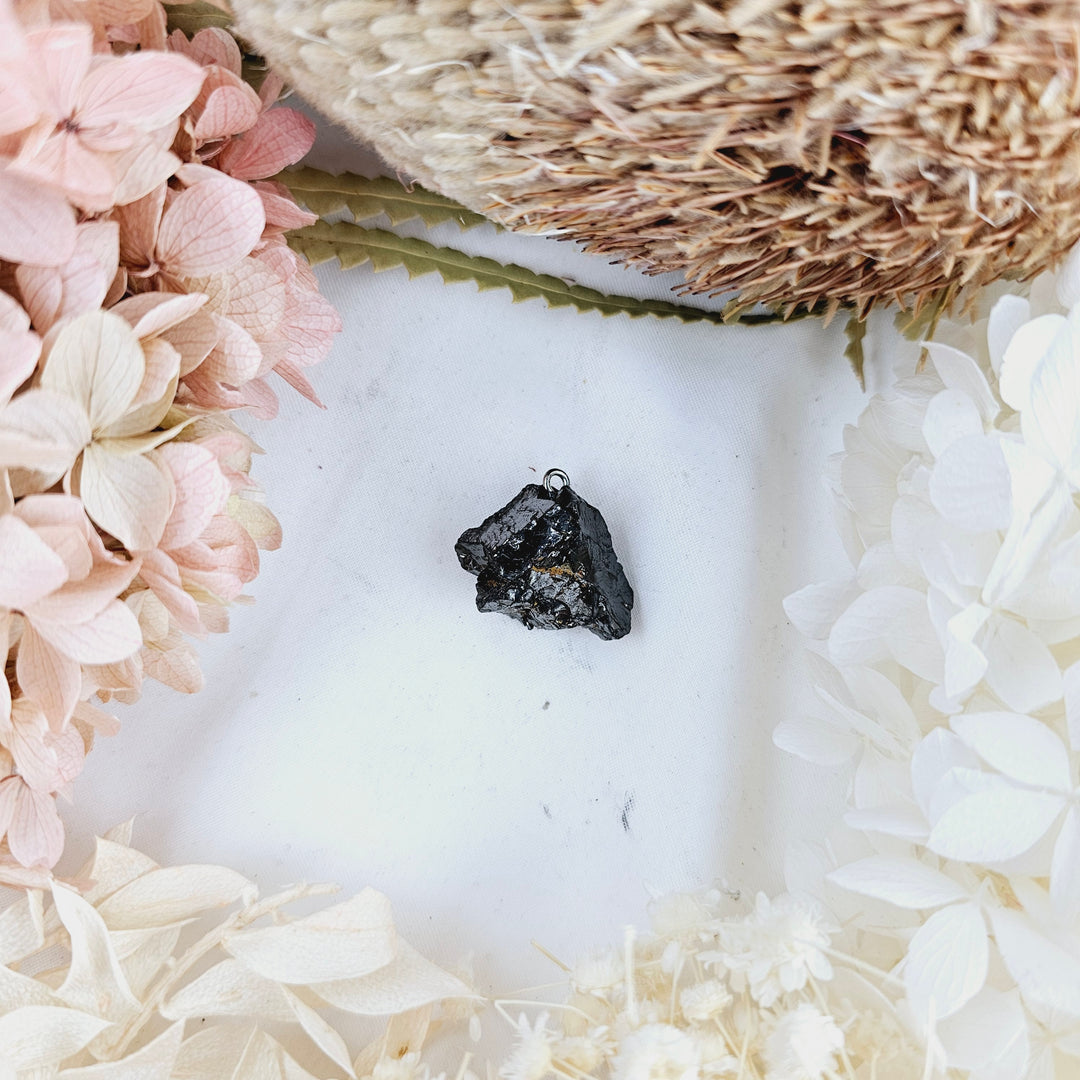 Elite Shungite Pendant