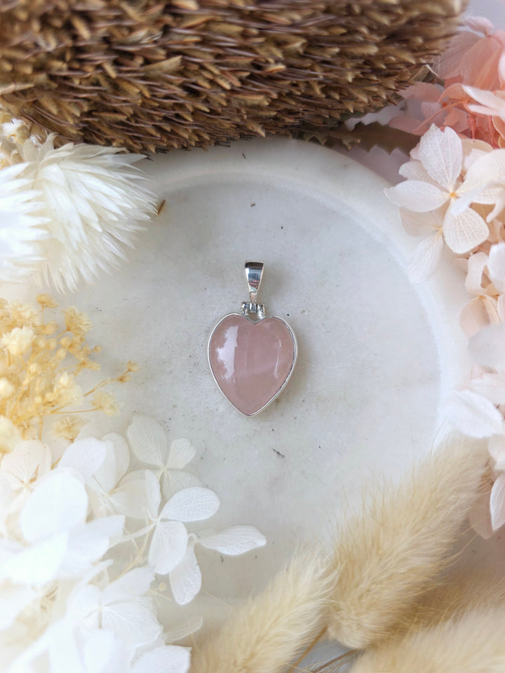 Rose Quartz Heart Silver Pendant
