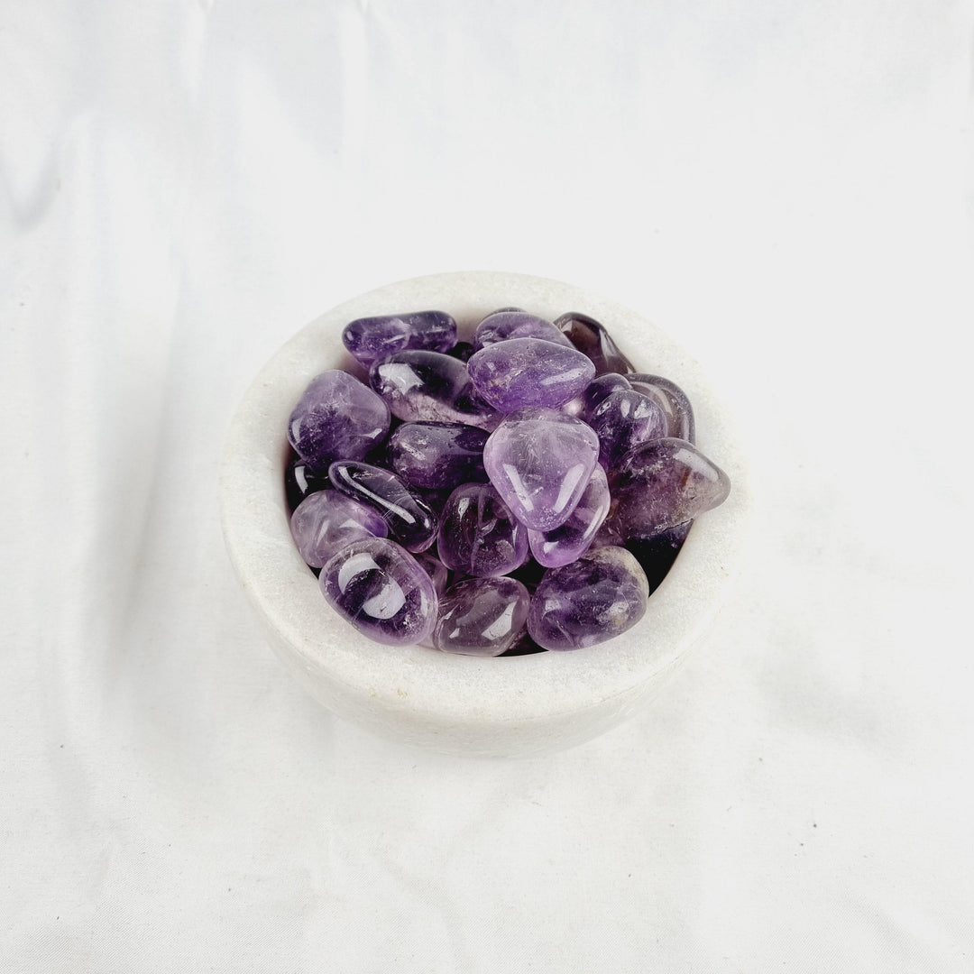 Amethyst tumbled stones