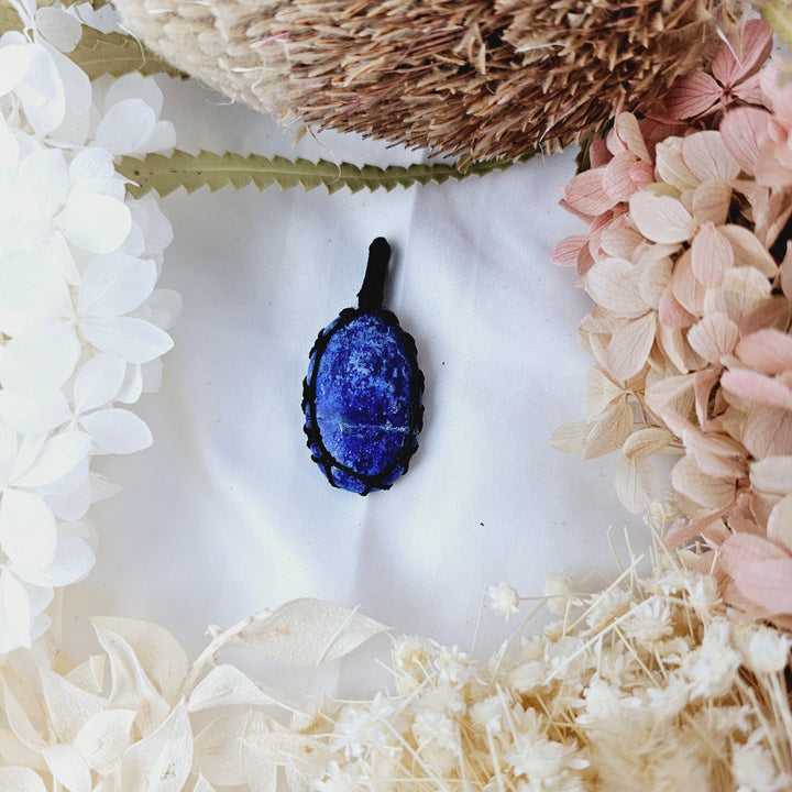 Lapis Lazuli Macrame Pendant