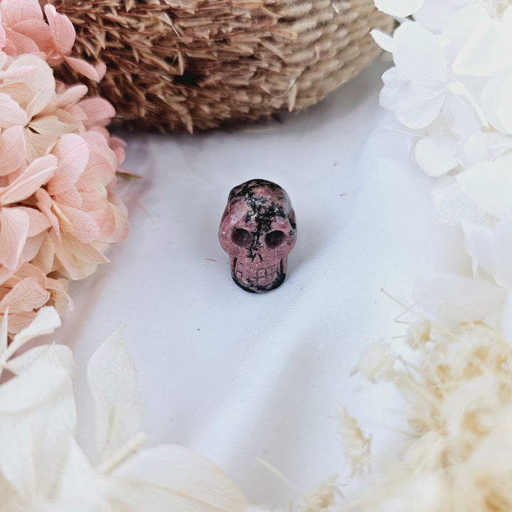 Rhodonite Skull