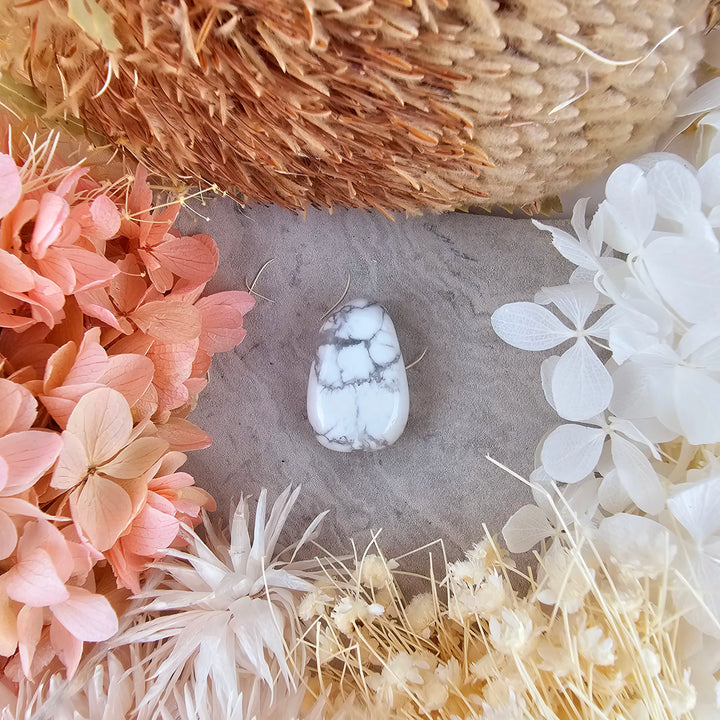 Howlite Tumbled Pendant