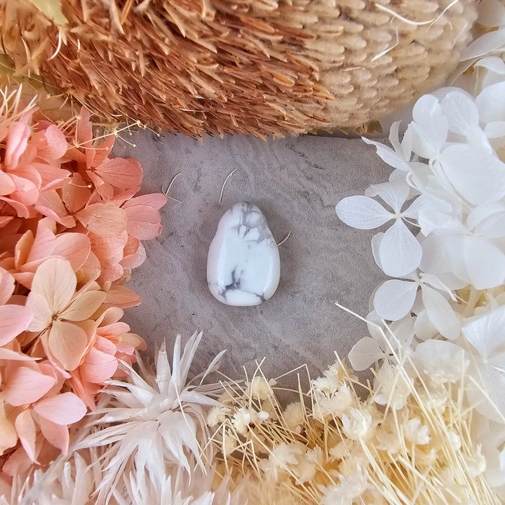 Howlite Tumbled Pendant