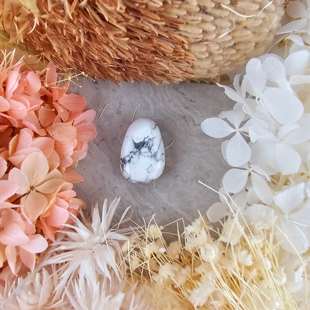 Howlite Tumbled Pendant