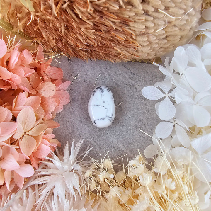 Howlite Tumbled Pendant