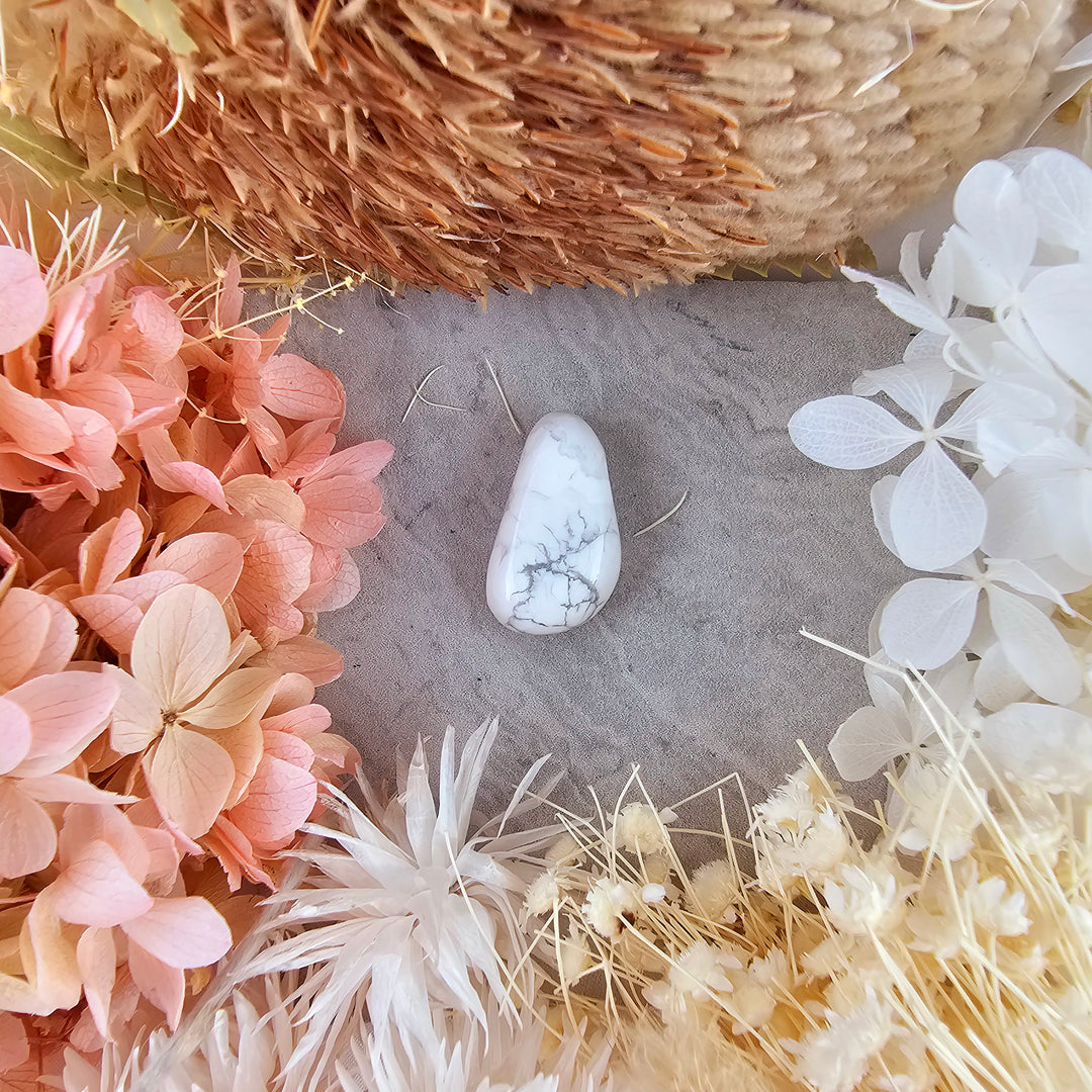 Howlite Tumbled Pendant
