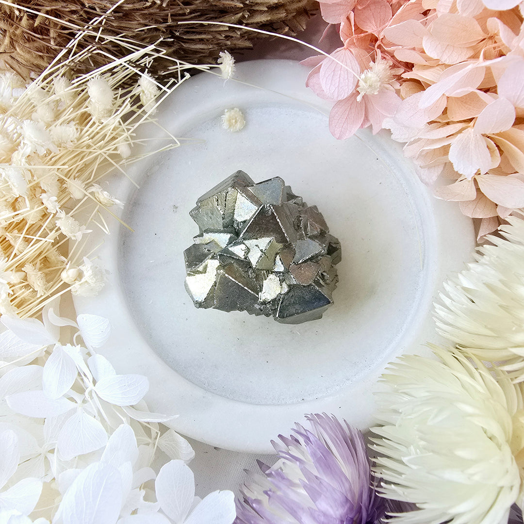 Pyrite Octohedral Cluster