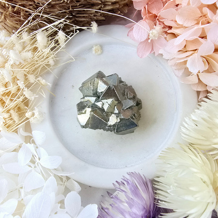 Pyrite Octohedral Cluster
