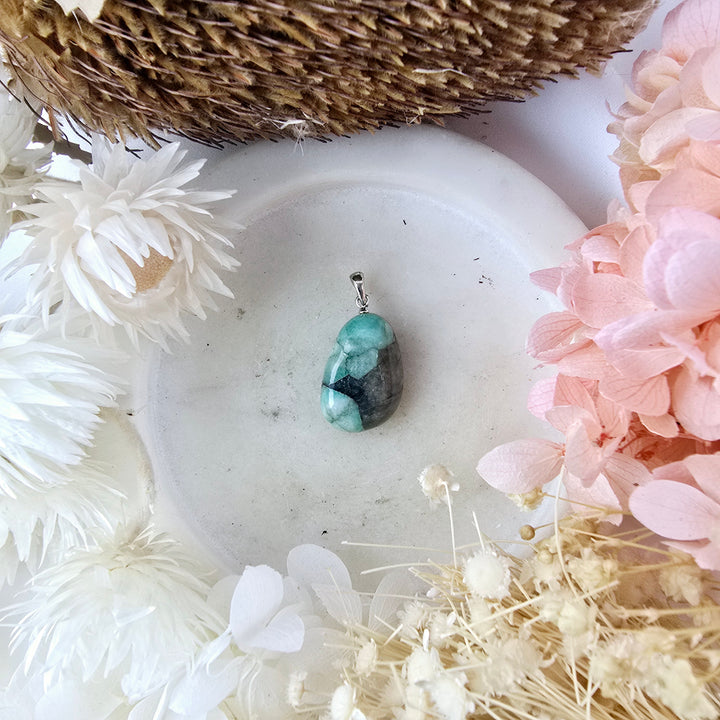 Emerald Tumbled Pendant