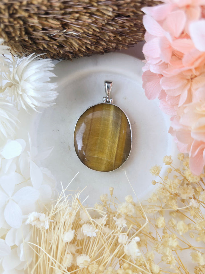 Tigers Eye Silver Pendant