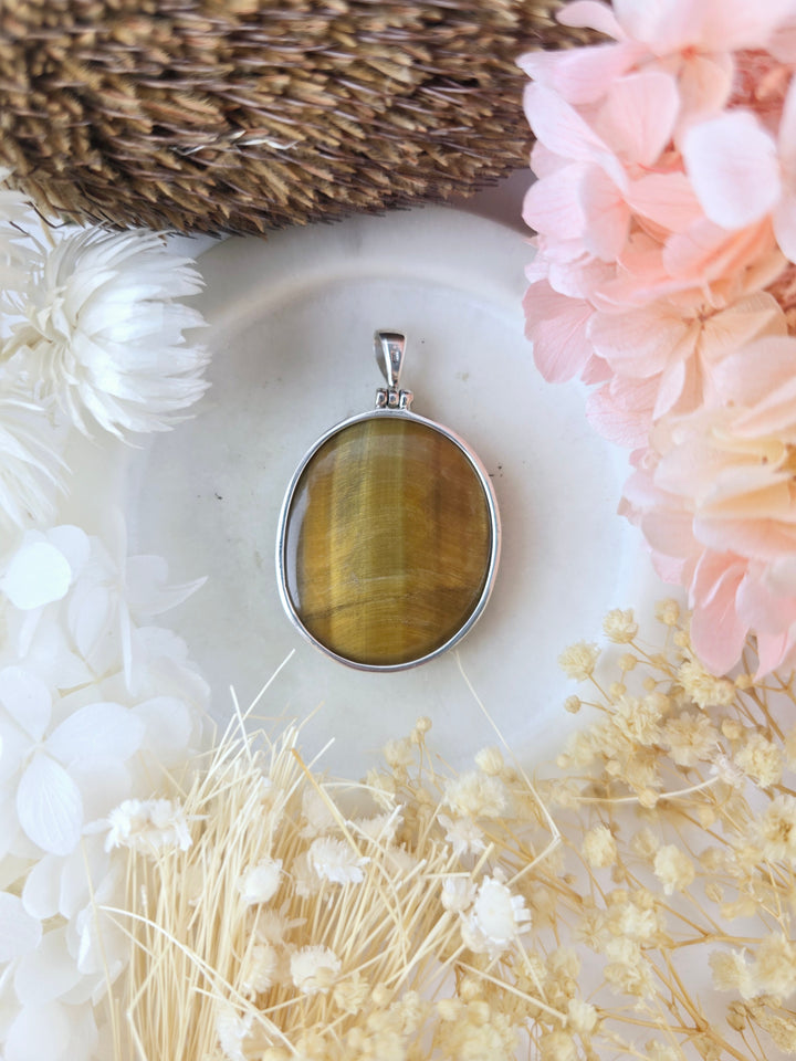 Tigers Eye Silver Pendant