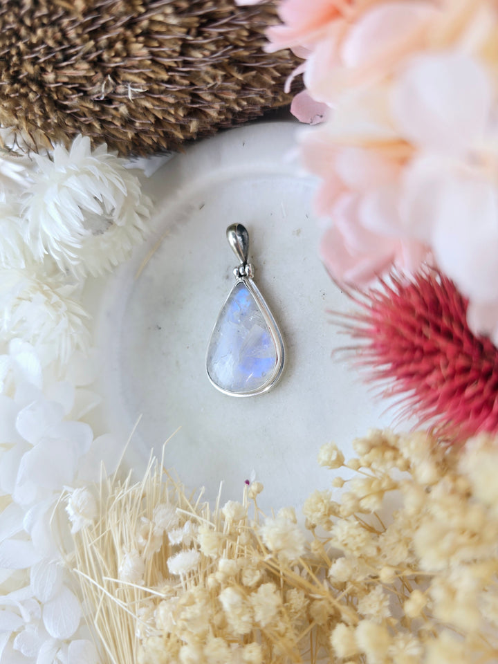 Rainbow Moonstone Sterling Silver Pendant