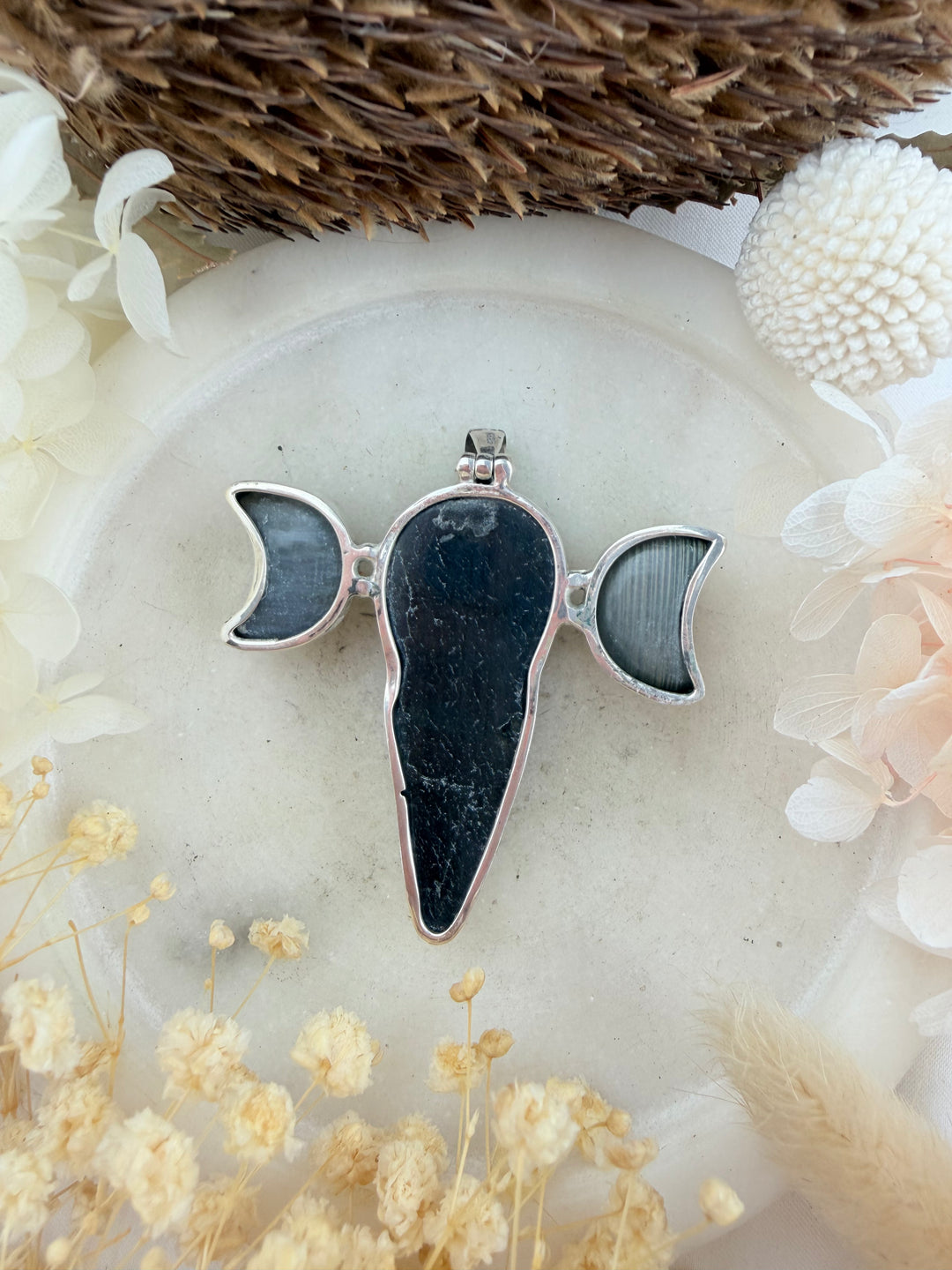 Labradorite Daughter Of The Moon Silver Pendant