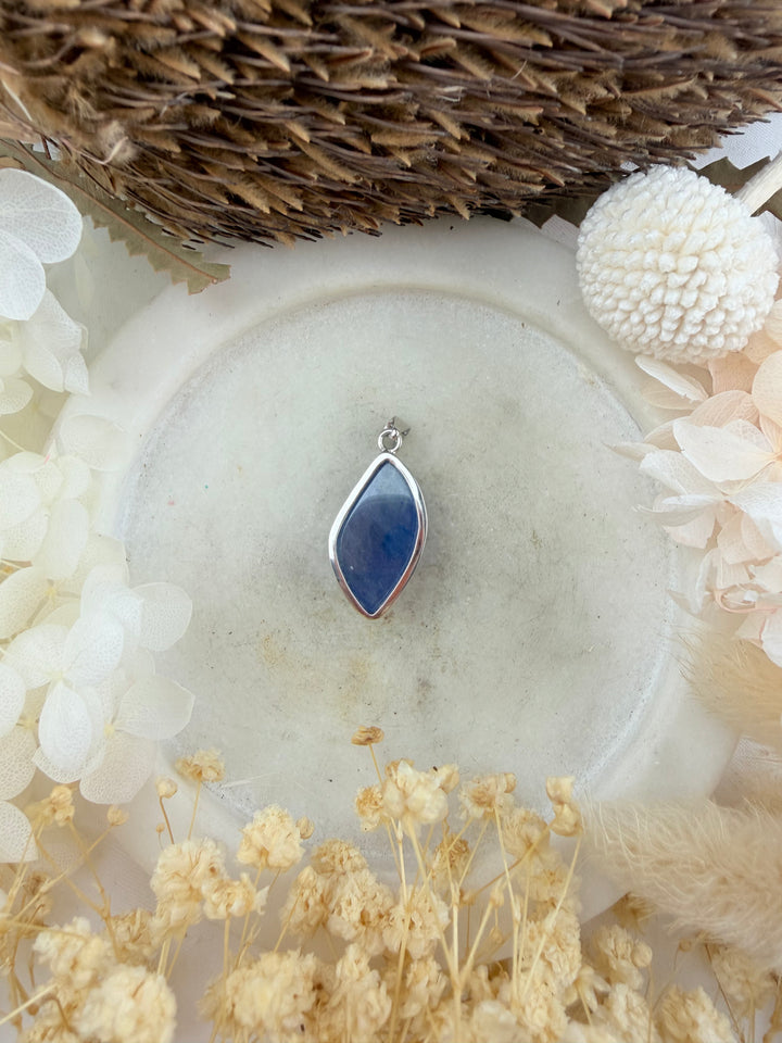 Tanzanite Silver Pendant (Rare)