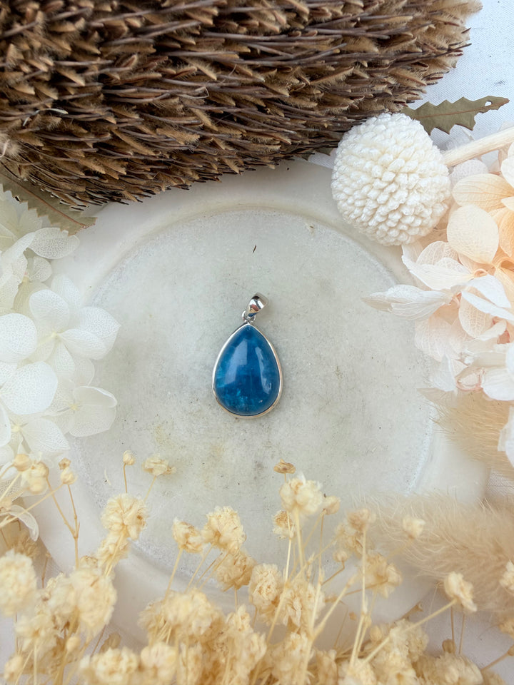 Blue Apatite Silver Pendant