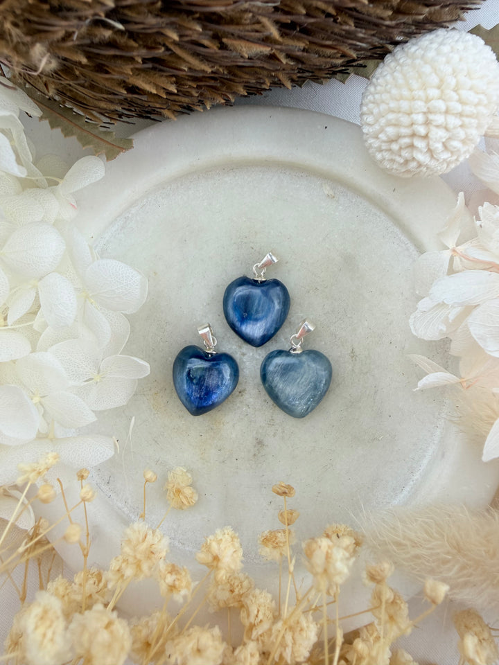 Blue Kyanite Heart Silver Pendant