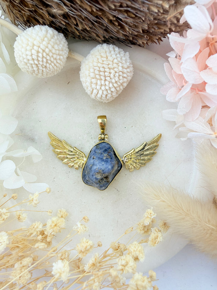 Sapphire Anahata Pendant