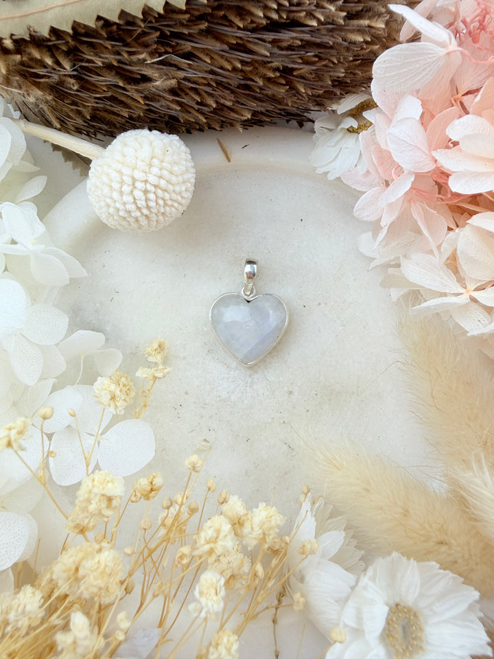 Rainbow Moonstone Heart Silver Pendant