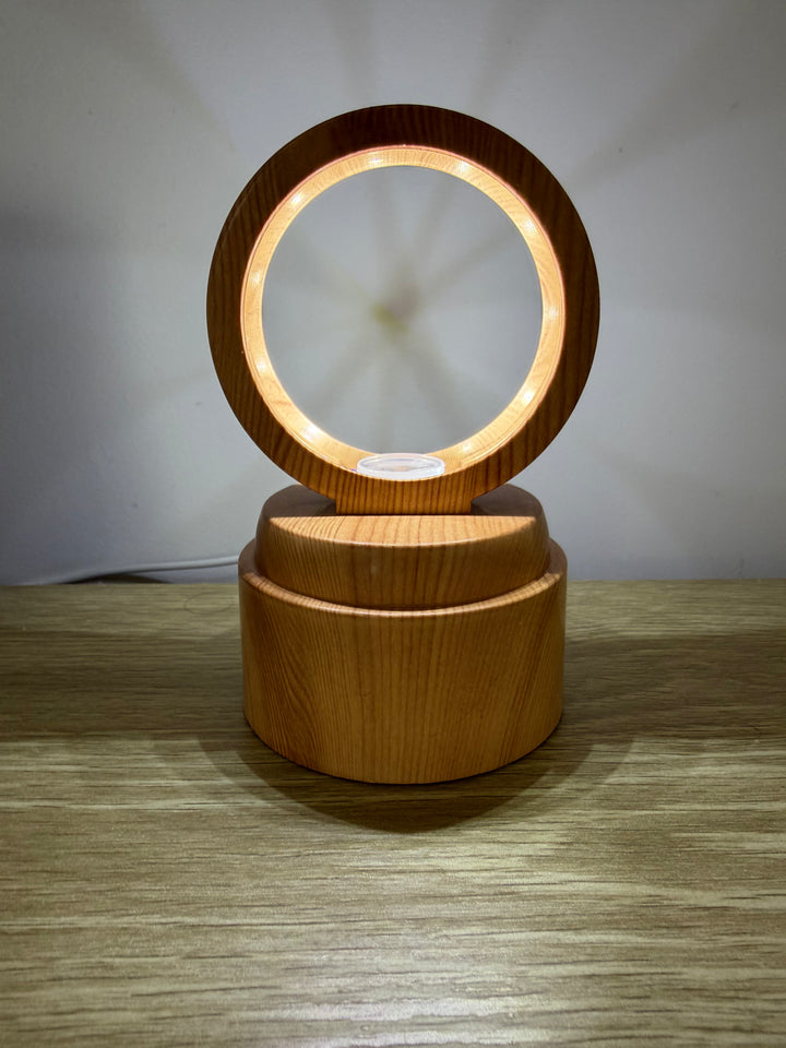 Rotating Light Stand