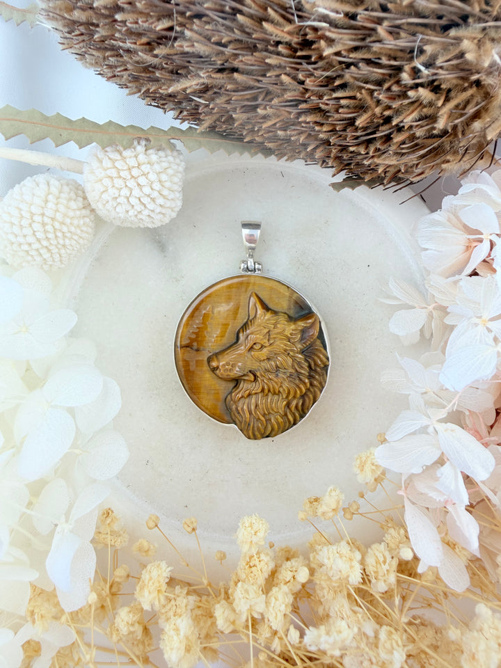 Tigers Eye Wolf Shield Silver Pendant