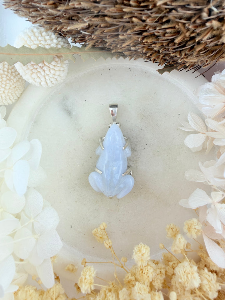 Blue Lace Agate Frog Shield Silver Pendant