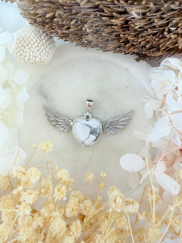 Howlite Anahata Pendant