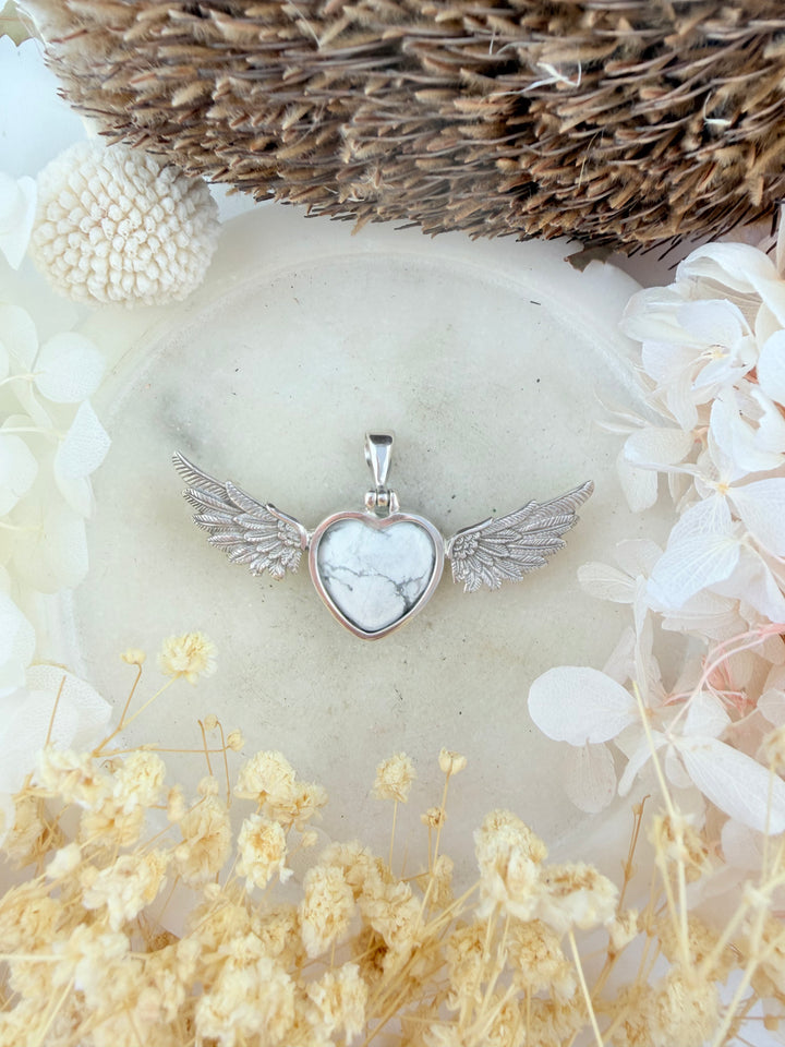 Howlite Anahata Pendant