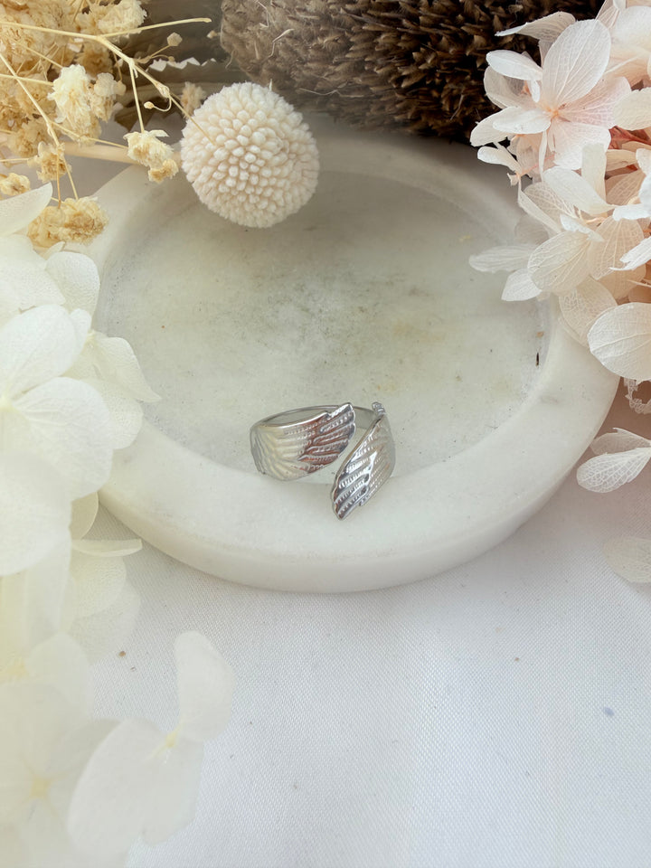 Uplight Wing Ring – Freedom, Protection & Guidance