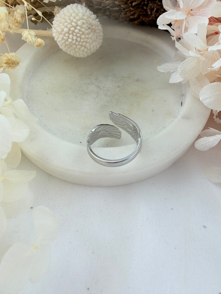 Uplight Wing Ring – Freedom, Protection & Guidance