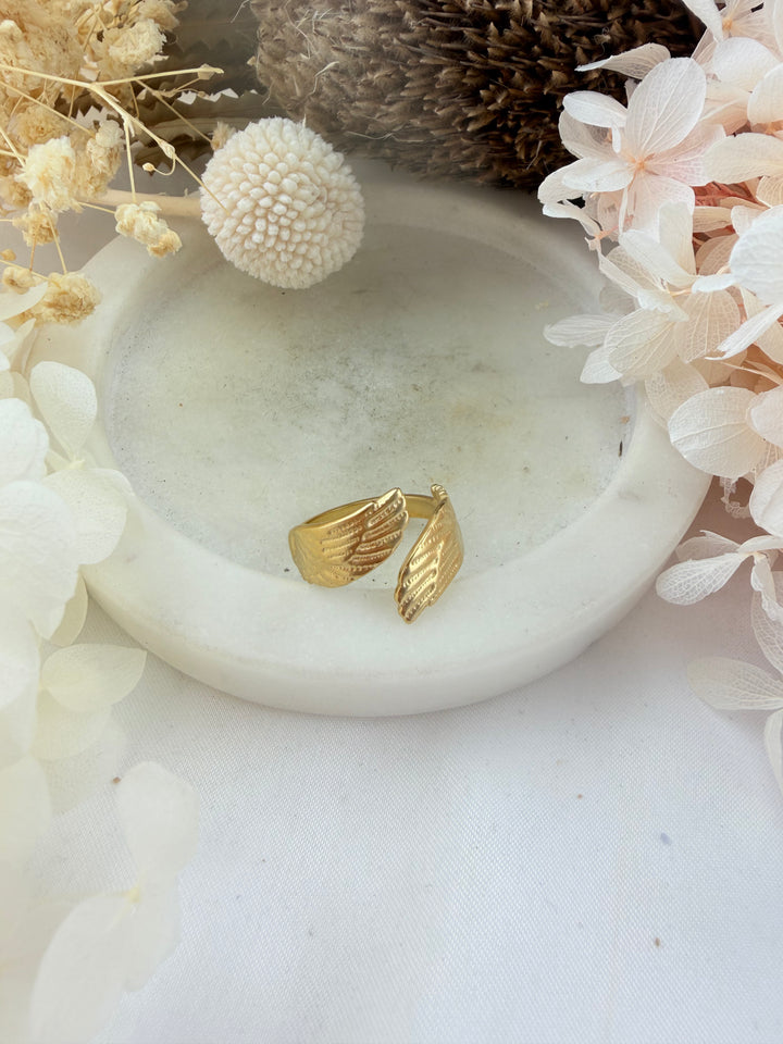 Uplight Wing Ring – Freedom, Protection & Guidance