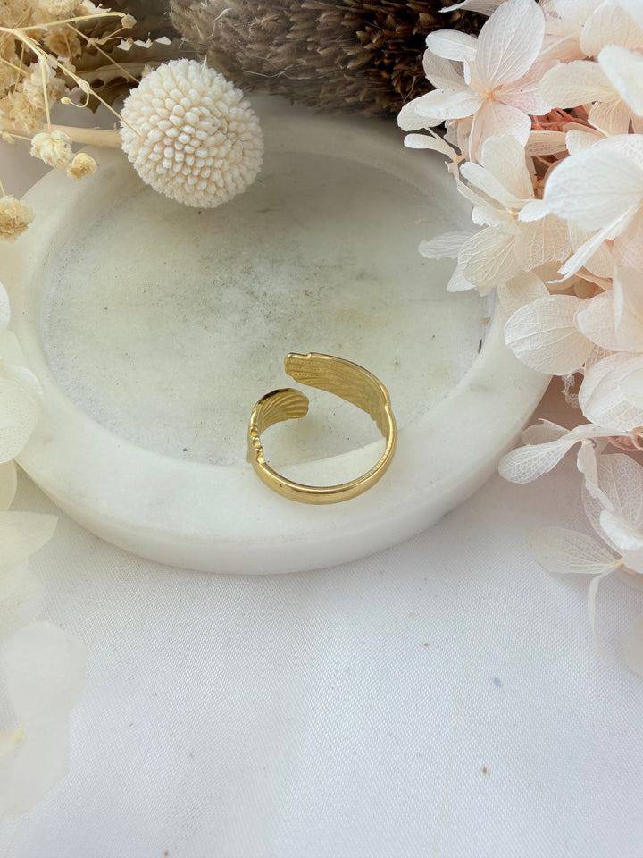 Uplight Wing Ring – Freedom, Protection & Guidance