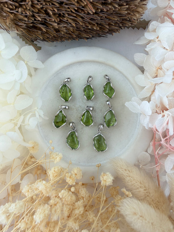 Peridot Silver Pendant