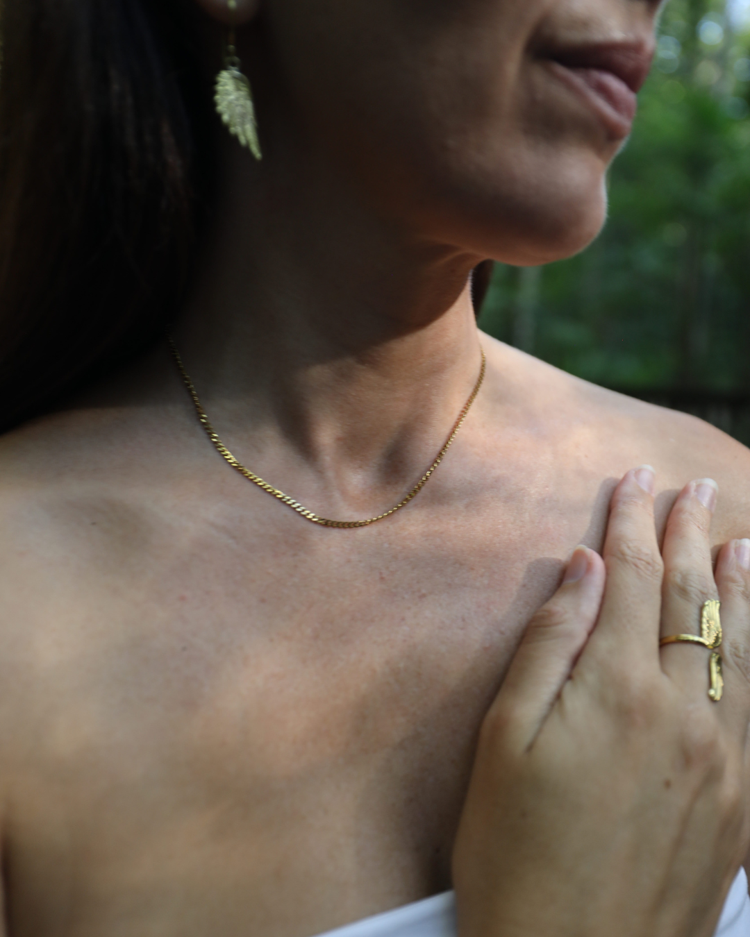 Gold snake chain included in The Rise Set