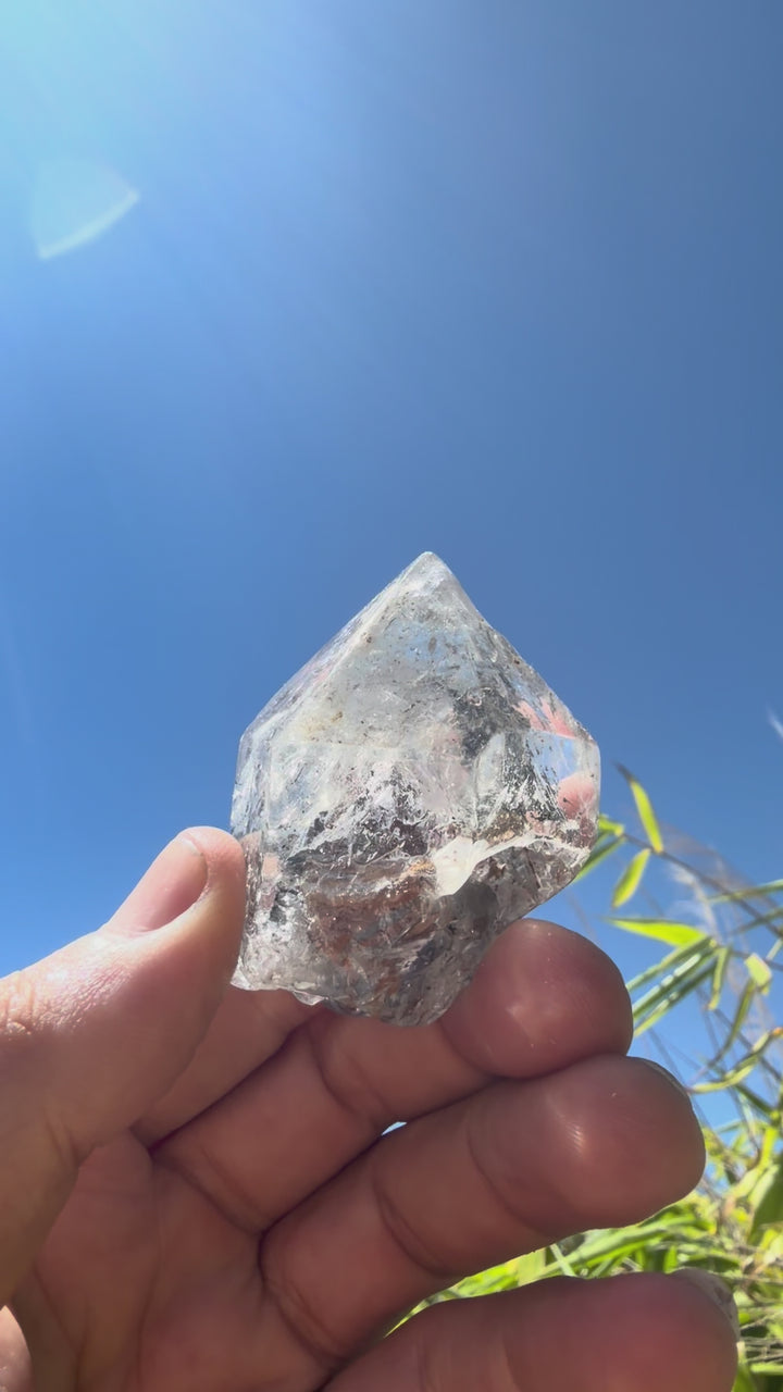 Tibetan Quartz Phantom Point