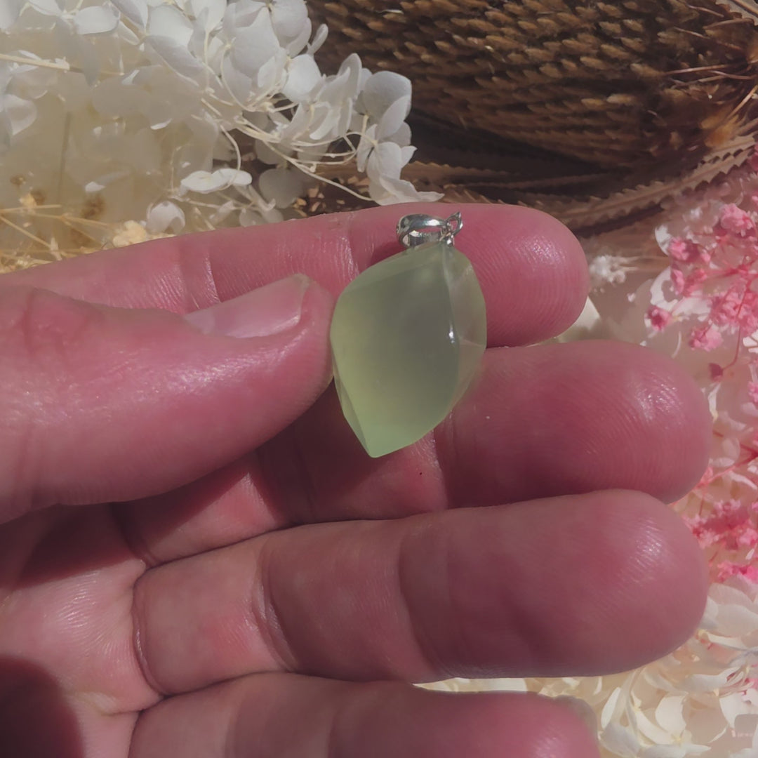 Jade Tear Drop Silver Pendant