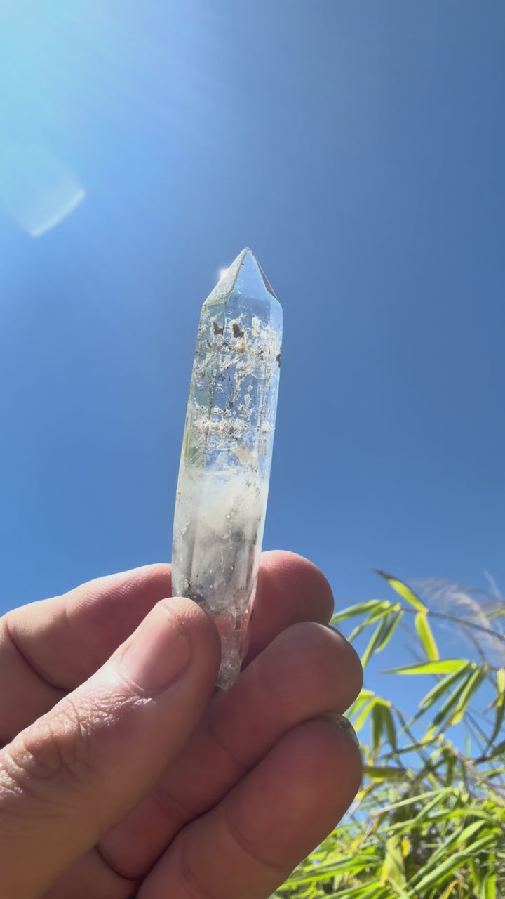 Tibetan Quartz Phantom Point