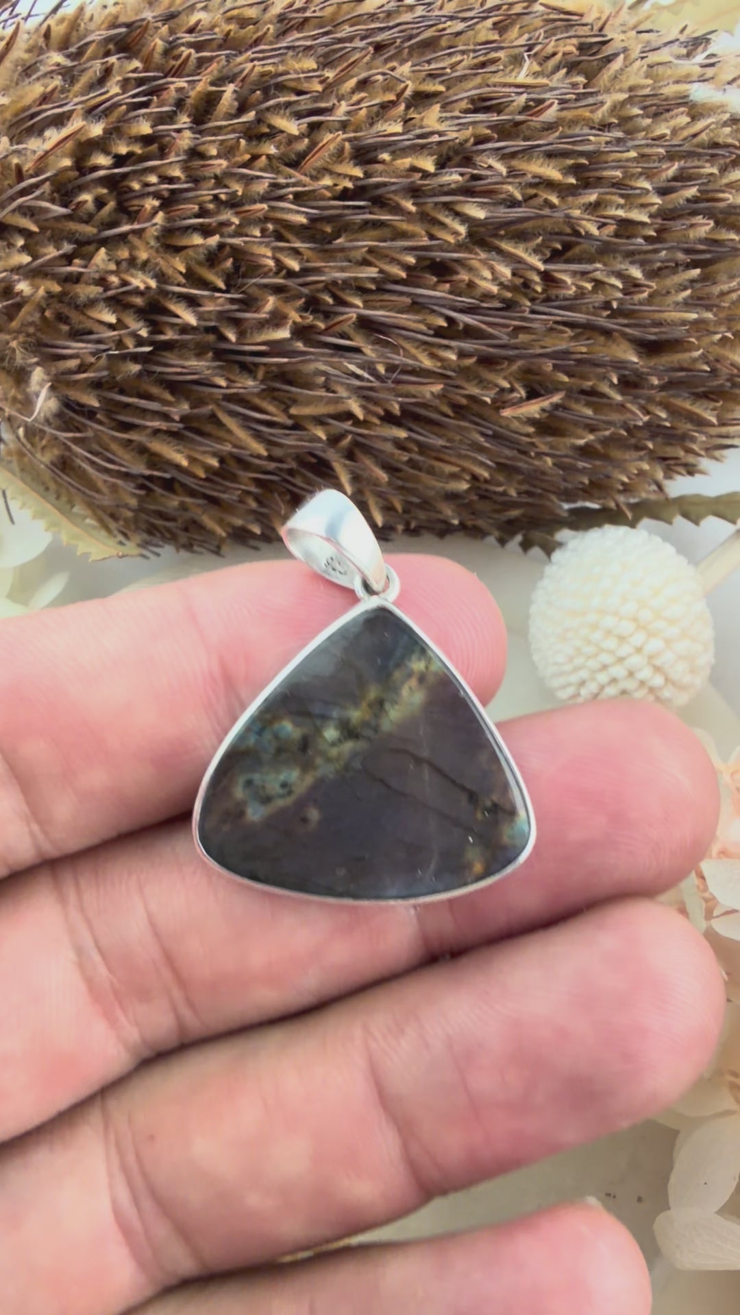 Labradorite Silver Pendant