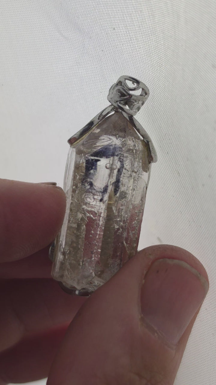 Clear Quartz with Enhydro Moving Bubble Pendant