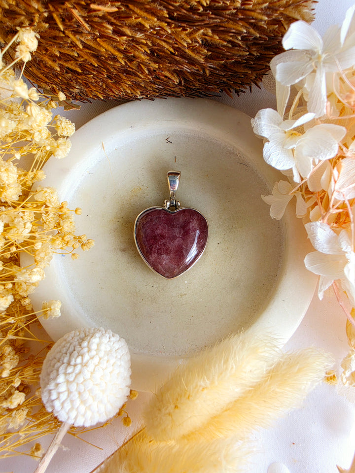 Strawberry Quartz Heart Silver Pendant