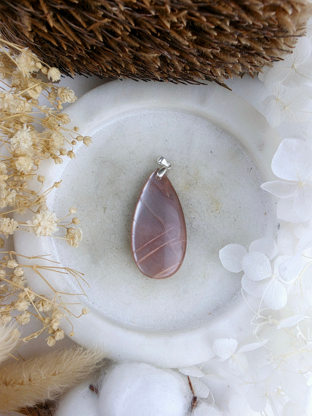Peach Moonstone Silver Pendant