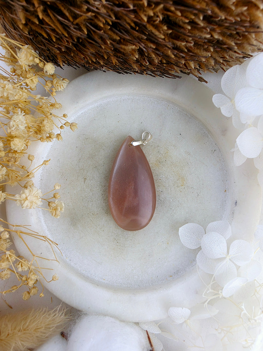 Peach Moonstone Silver Pendant