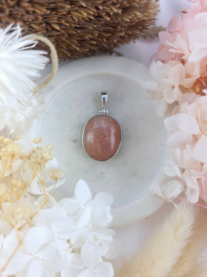Peach Moonstone Silver Pendant