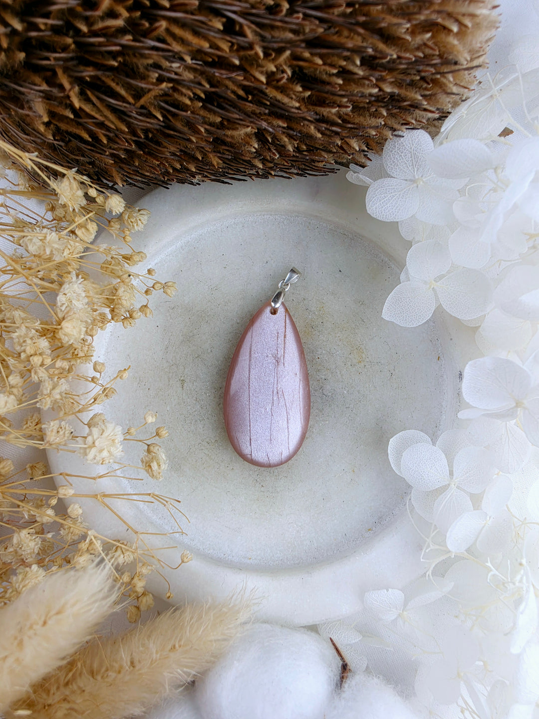 Peach Moonstone Silver Pendant