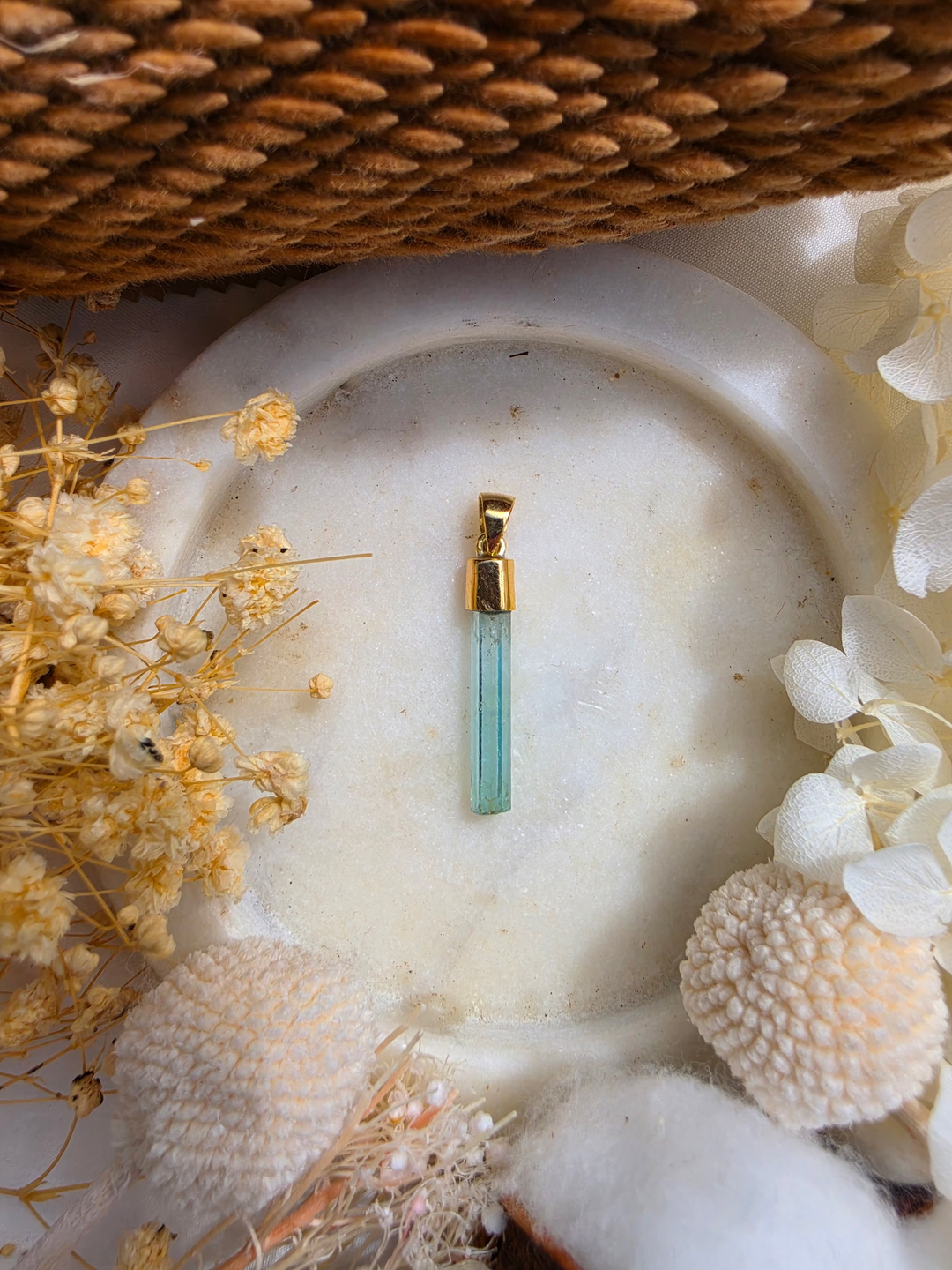 Natural Raw Emerald Pendant – 9K Solid Gold