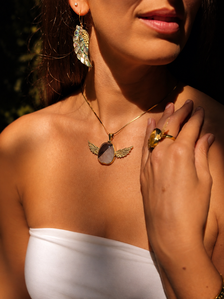 Agate in Quartz Anahata Brass Pendant