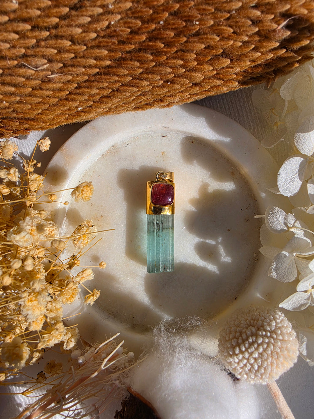 Natural Raw Emerald Pendant – 9K Solid Gold Light Keeper Wand