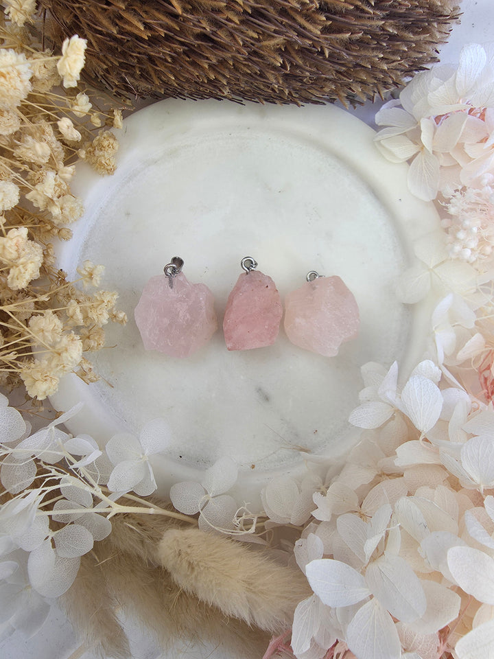 Rose quartz natural pendant