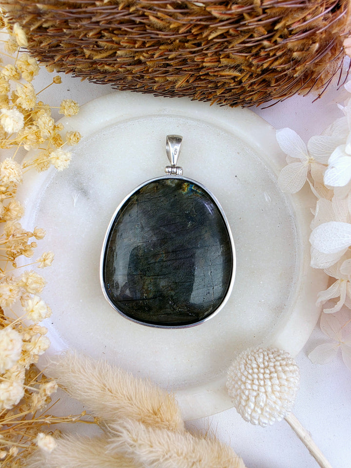 Labradorite Dragon Pendant