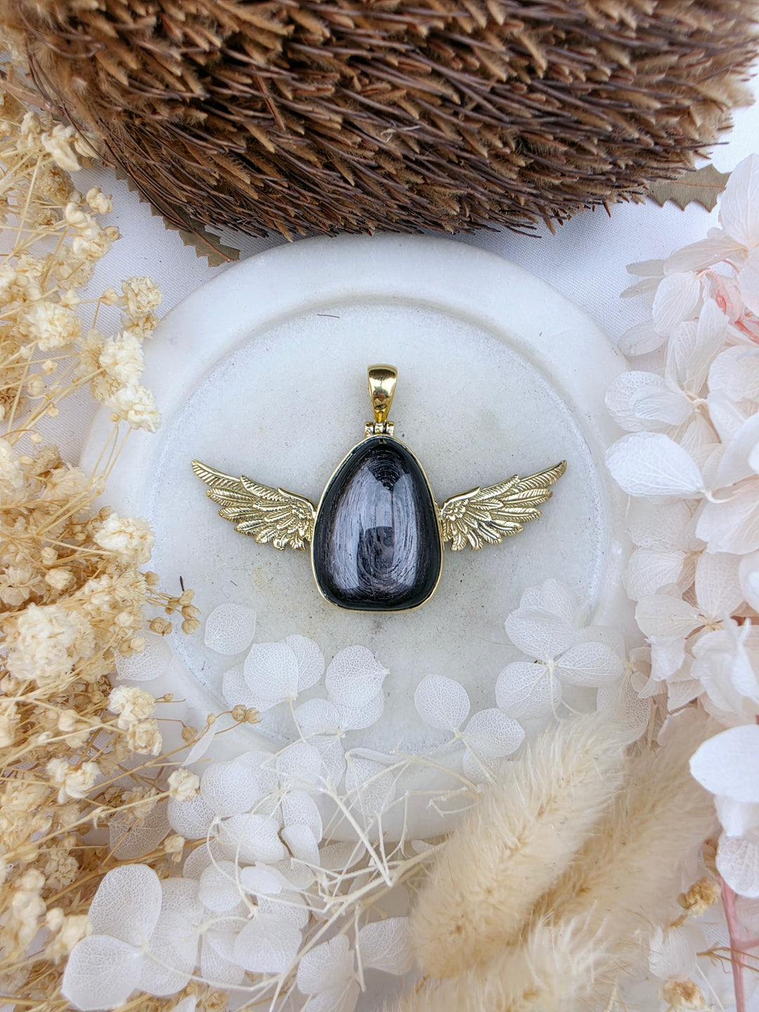 Hyperstheme Anahata Brass Pendant