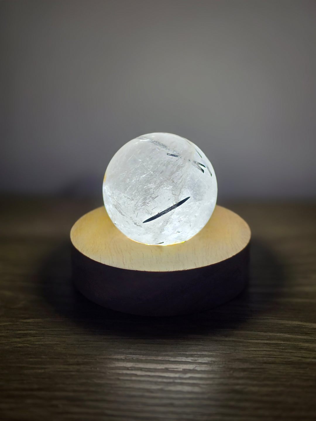Light LED Wooden Stand - Medium